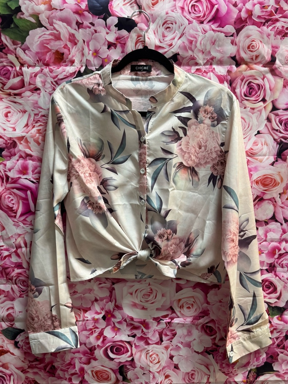chic me Cream Floral Tie-Front Button-Down Shirt